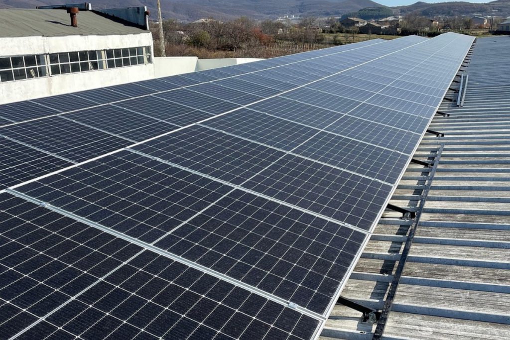 Solar panels become cheaper after fuel price cut