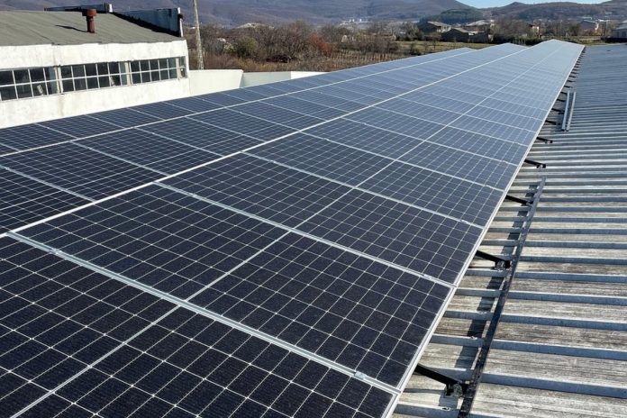 Solar panels become cheaper after fuel price cut