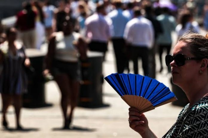 UK braces for third heatwave as temperatures near 35°C