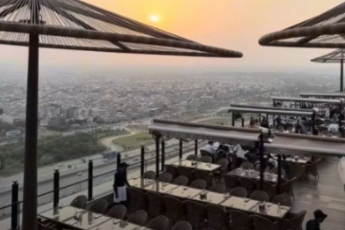 Islamabad rooftop restaurants face closure as CDA issues 2 week deadline