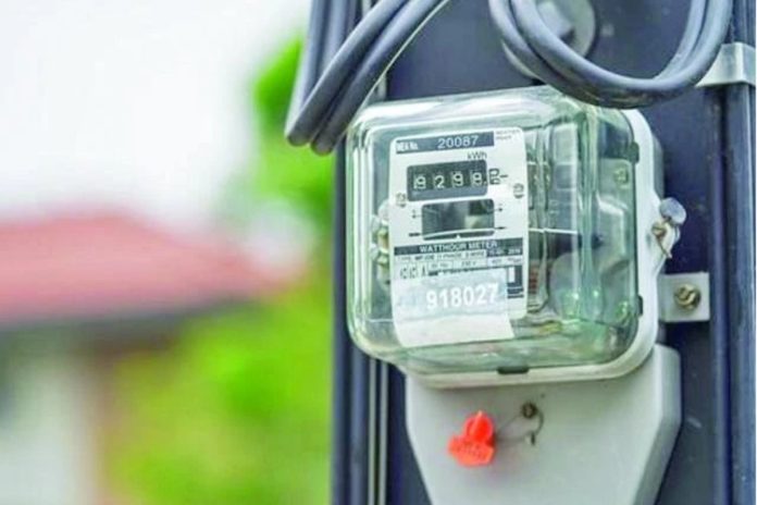 Govt officers to receive Rs30 per unit instead of free electricity