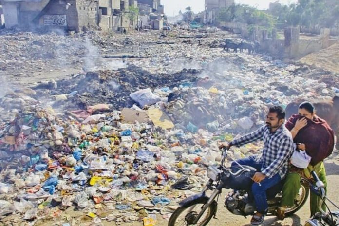 Lahore introduces e-challan for another violation