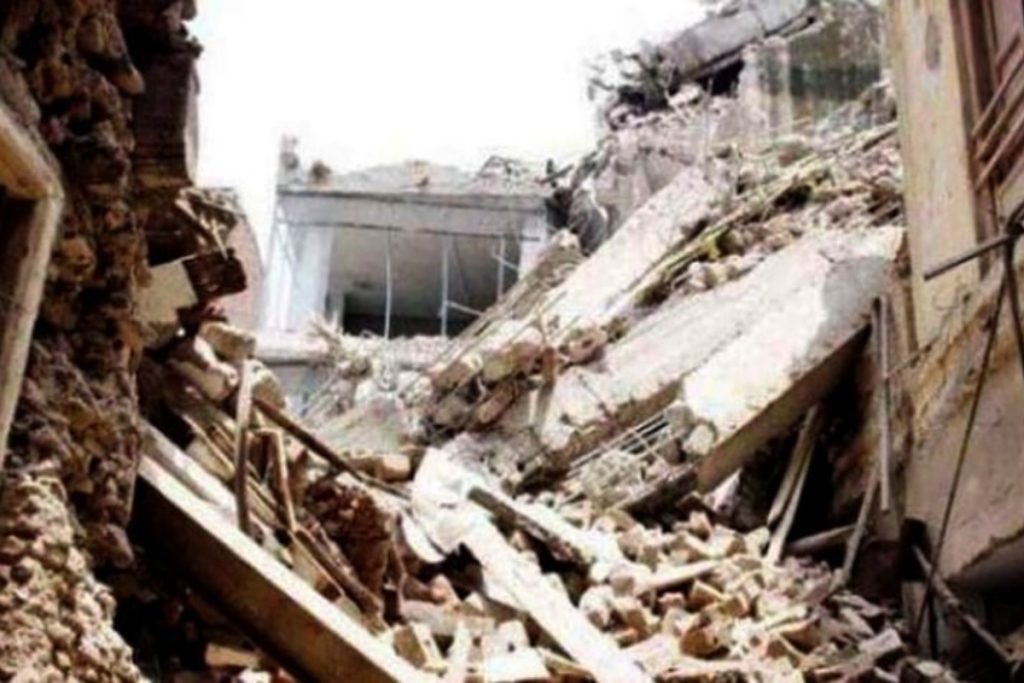 33 children among 35 killed in Peshawar school roof collapse